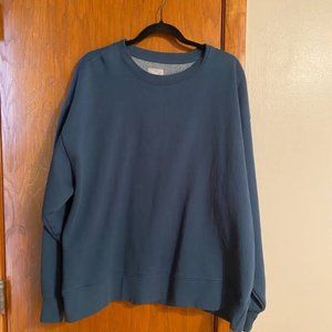 Aritizia TNA Boyfriend Sweatshirt (Oversized)